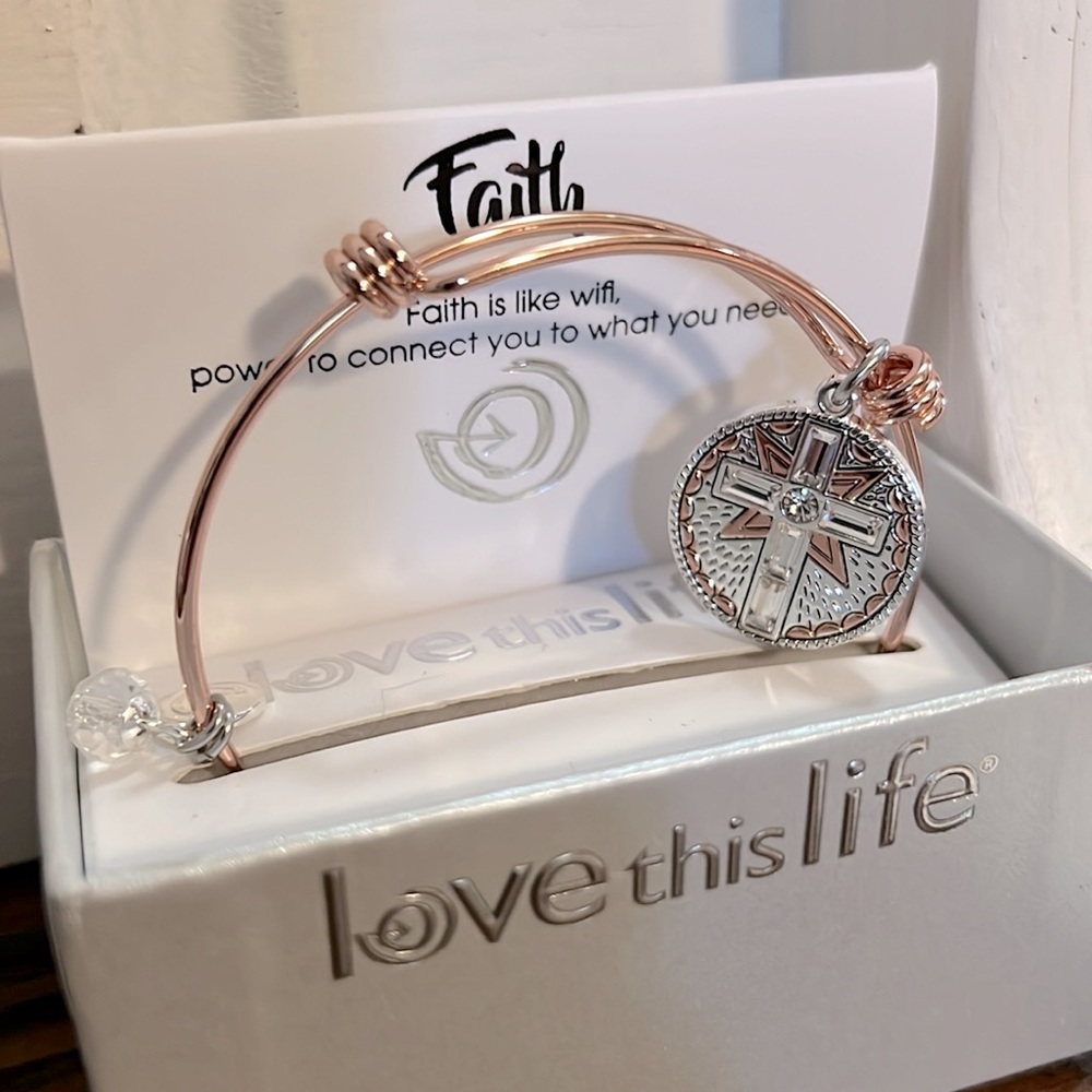 Love This Life- Faith- Inspiration Stainless Steel Rose bracelet cross charm NWT